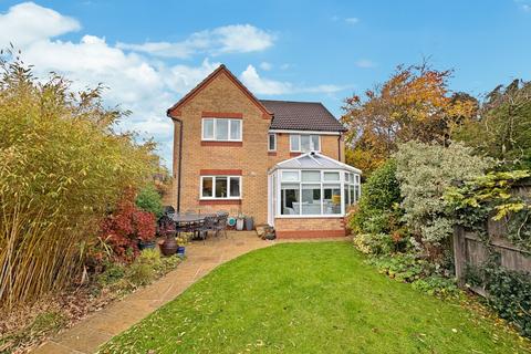4 bedroom detached house for sale, Lee Bank, Westhoughton, BL5