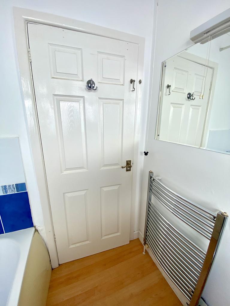 Bathroom,.jpeg