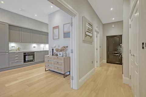 undefined, 4 The Grand Apartments , SS9 1PJ
