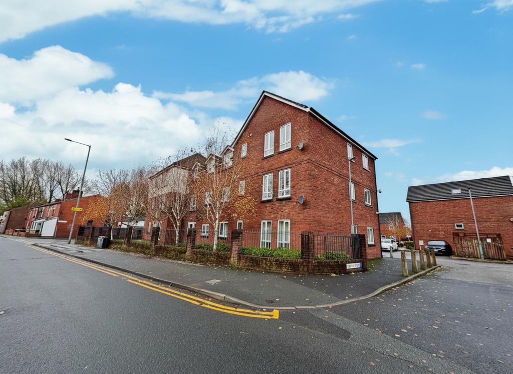 2 bedroom apartment for sale