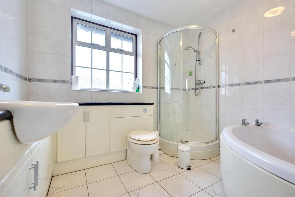Bathroom.jpeg