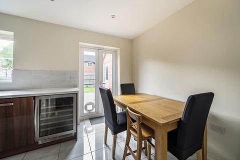 3 bedroom semi-detached house for sale, Twitchens Road, Holybourne, Alton, Hampshire, GU34