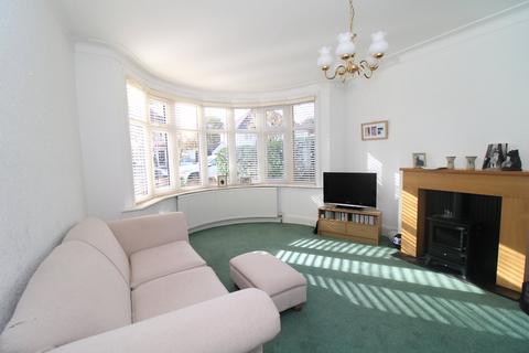 3 bedroom semi-detached house for sale, Park Avenue, West Wickham, BR4