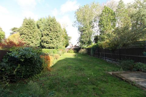 3 bedroom semi-detached house for sale, Park Avenue, West Wickham, BR4