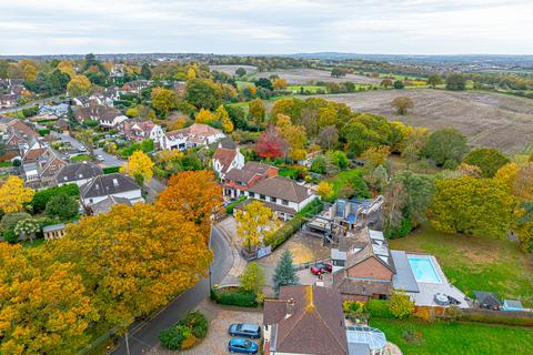 5 bedroom detached house for sale, Hockley SS5