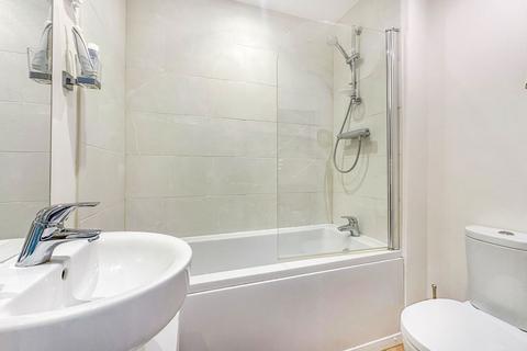 3 bedroom semi-detached house for sale, Clipson Crest, Barton-upon-humber DN18