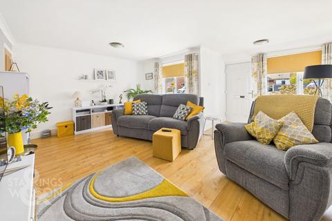 undefined, Weavers Croft, Harleston, Bungay