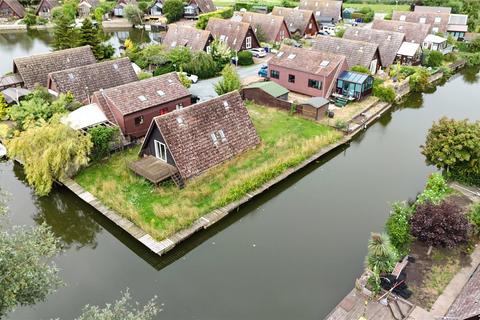undefined, Isleham Marina, Fen Bank, Ely, Cambridgeshire, CB7