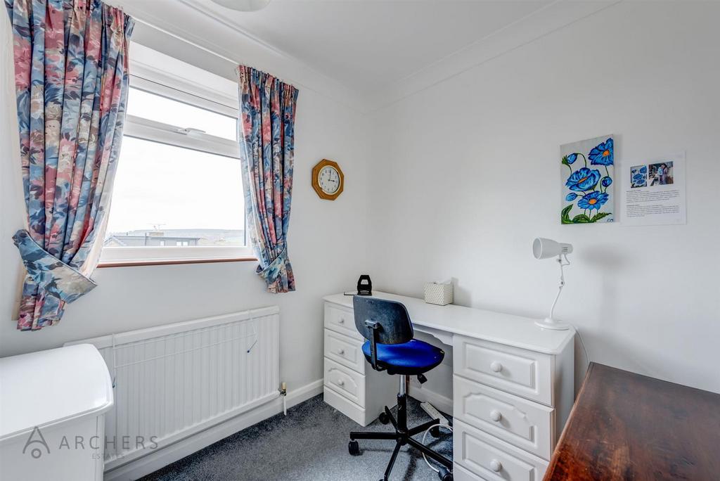 20 ABarncliffe Road(Interior)-19.jpg