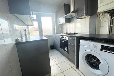 undefined, Vicarage Farm Road, Heston, TW5