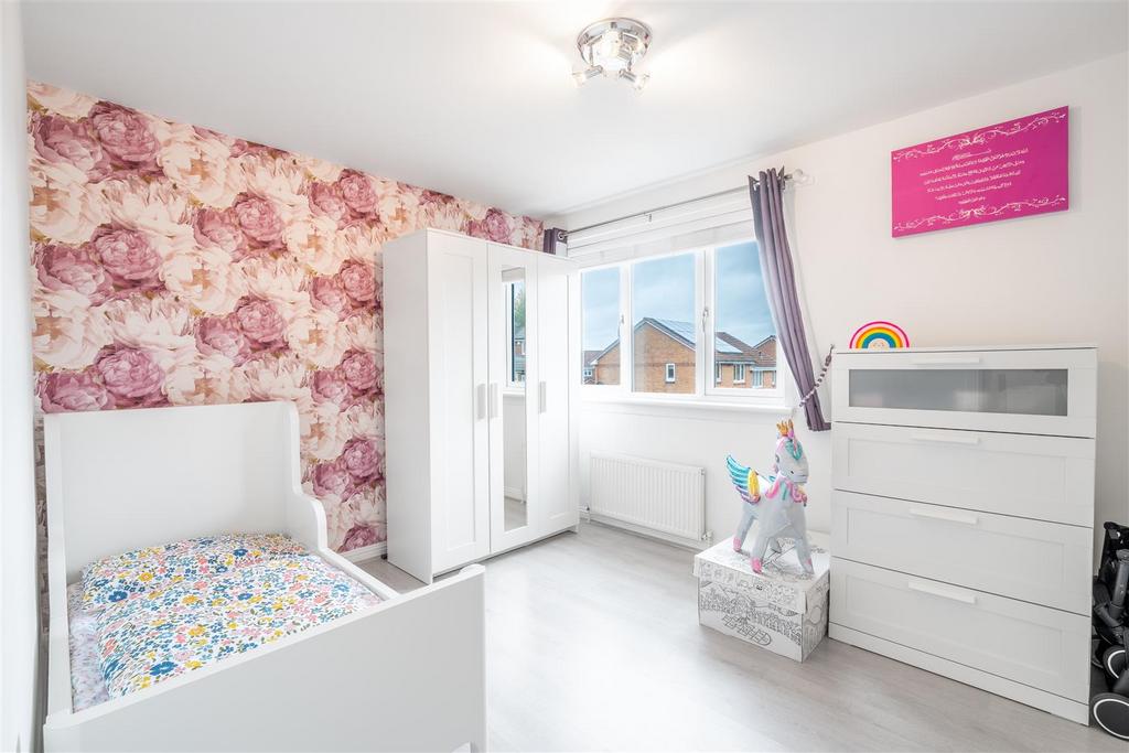 Bedroom.two.jpg