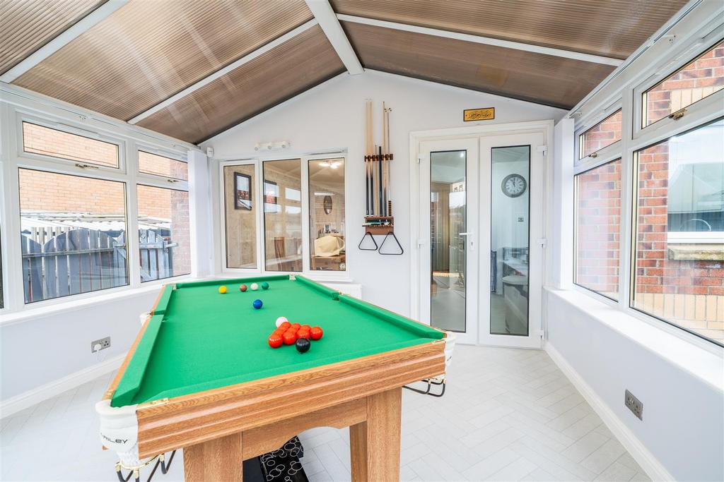 Sunroom-2.jpg
