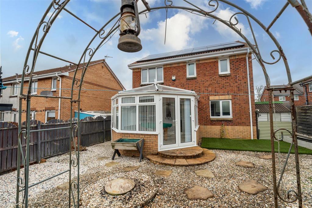 Rear.garden.2.jpg