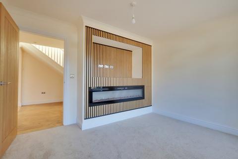 4 bedroom chalet for sale, UPLANDS ROAD, DENMEAD