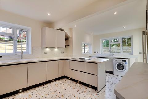 4 bedroom chalet for sale, UPLANDS ROAD, DENMEAD