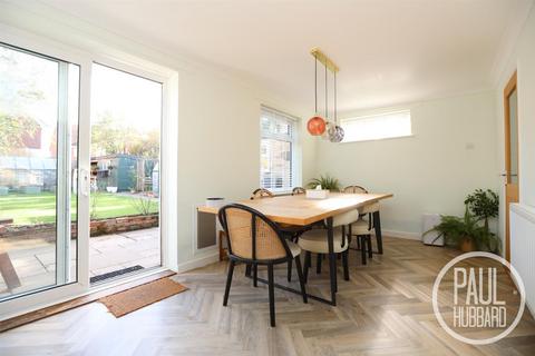 undefined, Crestview Drive, Lowestoft, NR32