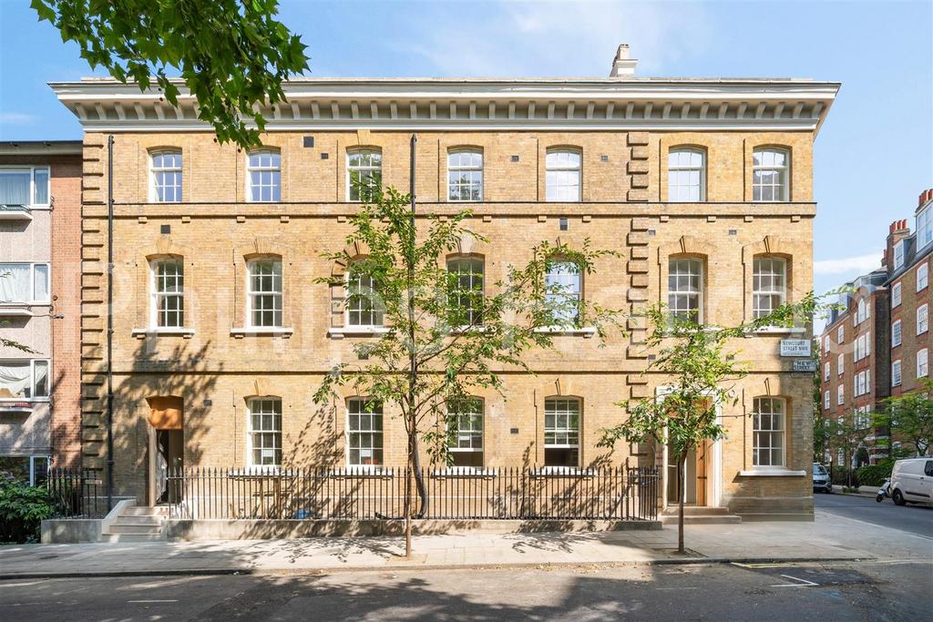 20 Newcourt Street front exterior.jpg