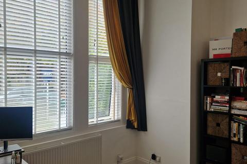 1 bedroom flat to rent, Brixton, London, hill, SW2