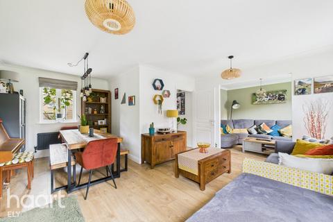4 bedroom link detached house for sale, Chelmer Way, Ely