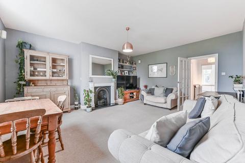2 bedroom flat to rent, Highland Road,, Crystal Palace, London, SE19