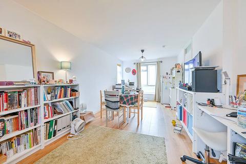 undefined, Hanger Vale, Ealing, London, W5