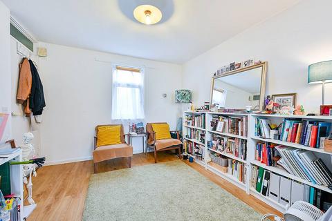 undefined, Hanger Vale, Ealing, London, W5