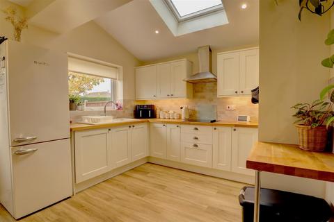 3 bedroom semi-detached house for sale, All Saints Road, Bedworth