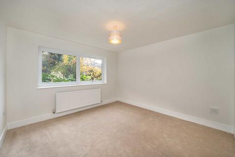 undefined, Gloucester Road, Kingston Upon Thames KT1