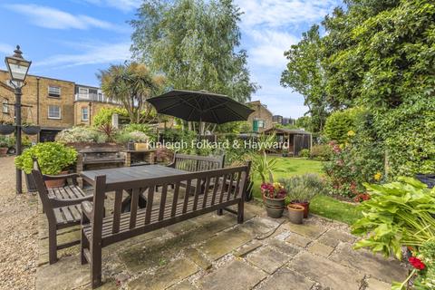 undefined, Berrymede Road, London, W4