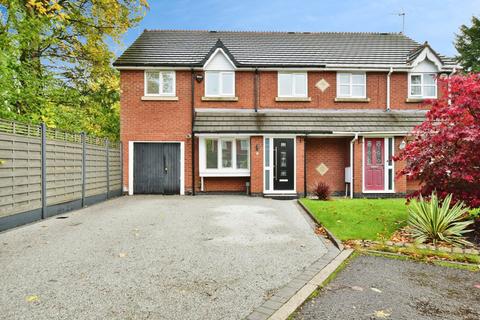 4 bedroom semi-detached house for sale, Bronington Close, Manchester M22