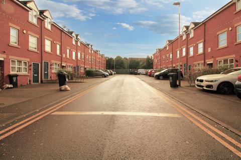 undefined, Blue Fox Close, Leicester