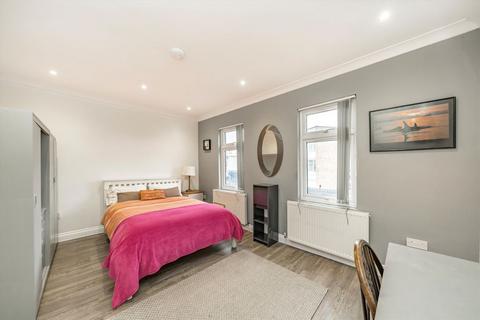 undefined, Western Road, London SW19