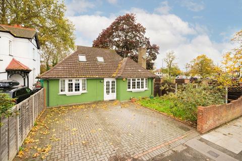 undefined, Graham Road, Mitcham CR4