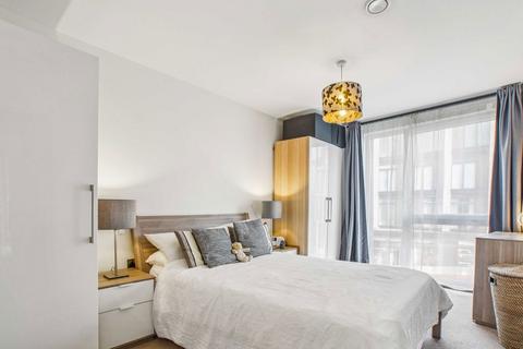 undefined, Finchley Road, London NW11