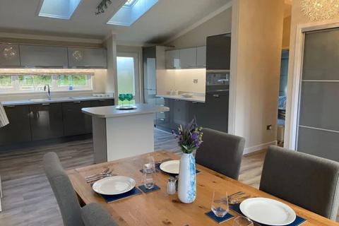 2 bedroom park home for sale, Broadway, Worcestershire, WR12