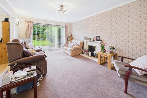 4 bedroom detached house for sale, Lombardy Close, Leverstock Green, HP2