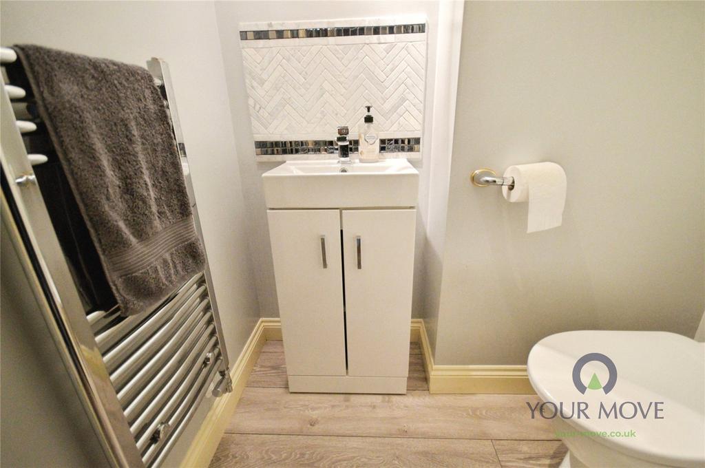 Cloakroom/Wc