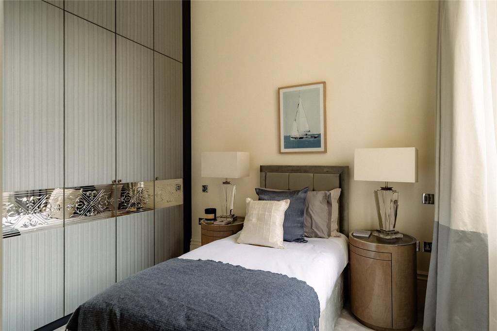 Double Bedroom