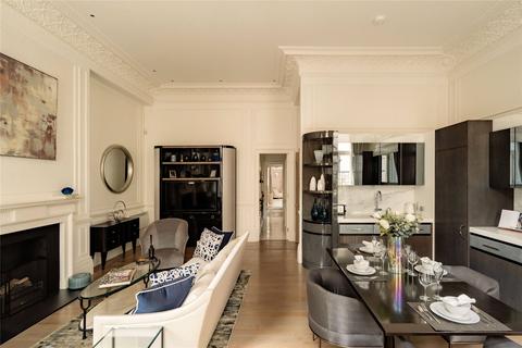 undefined, Ennismore Gardens, Knightsbridge, SW7