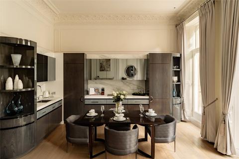undefined, Ennismore Gardens, Knightsbridge, SW7