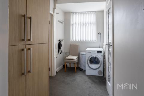 3 bedroom semi-detached house for sale, Crown Hills Rise, Leicester LE5