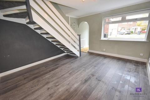2 bedroom semi-detached house for sale, Colwyn Close, Callands WA5