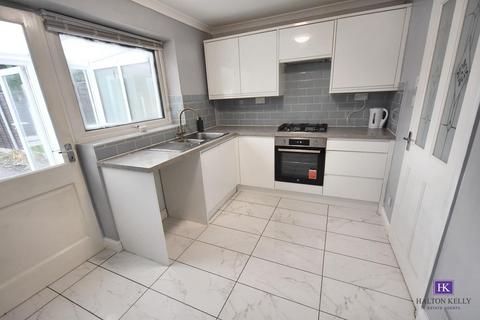 2 bedroom semi-detached house for sale, Colwyn Close, Callands WA5