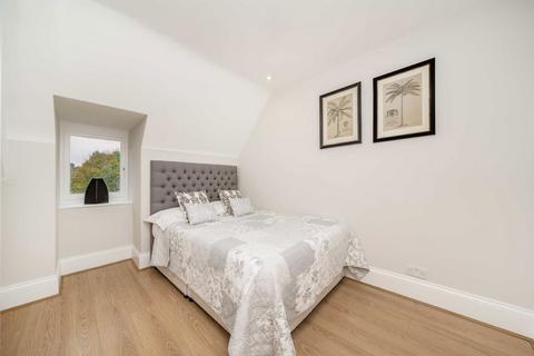 undefined, Park Hill, London W5