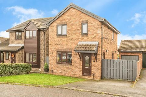 3 bedroom semi-detached house for sale, Cambrian Bar, Low Moor, Bradford BD12