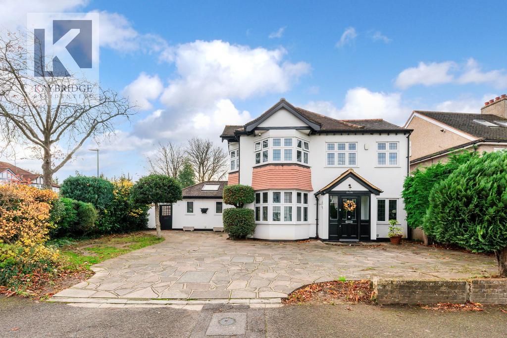 Furzedown Road, Sutton - SM2 5 QE