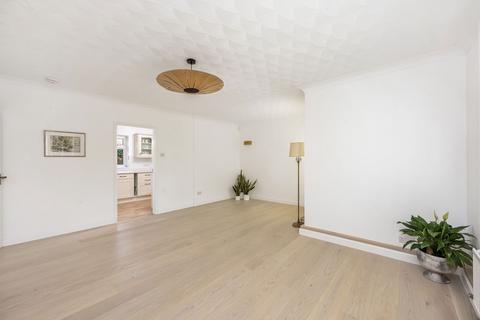 undefined, Bromley Close, Hassocks, West Sussex, BN6 8DQ