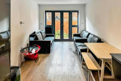 1 bedroom in a house share to rent, Monthermer Road, Cathays, CF24