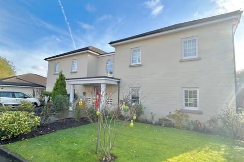 undefined, Inglenook Court, Leigh
