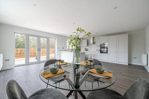 3 bedroom detached house for sale, Hackney Way, Reading RG7